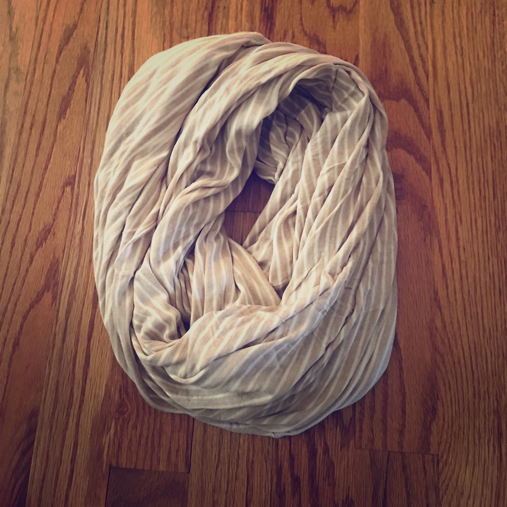 J.Crew infinity scarf 🧣